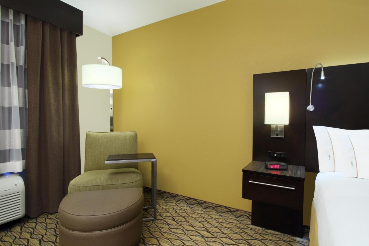 Holiday Inn Express - Colorado Springs - First & Main, An Ihg Hotel Phòng bức ảnh