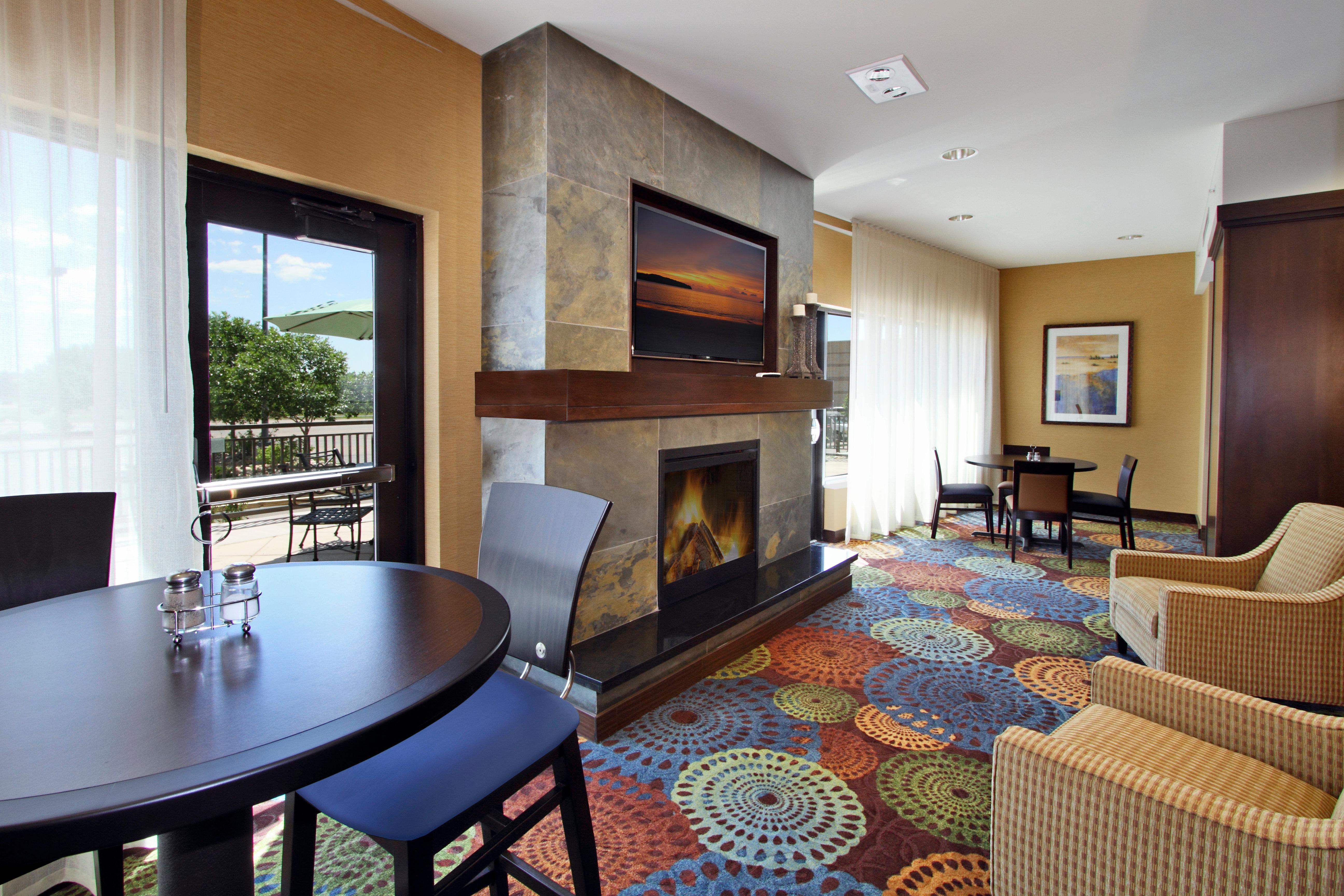 Holiday Inn Express - Colorado Springs - First & Main, An Ihg Hotel Ngoại thất bức ảnh