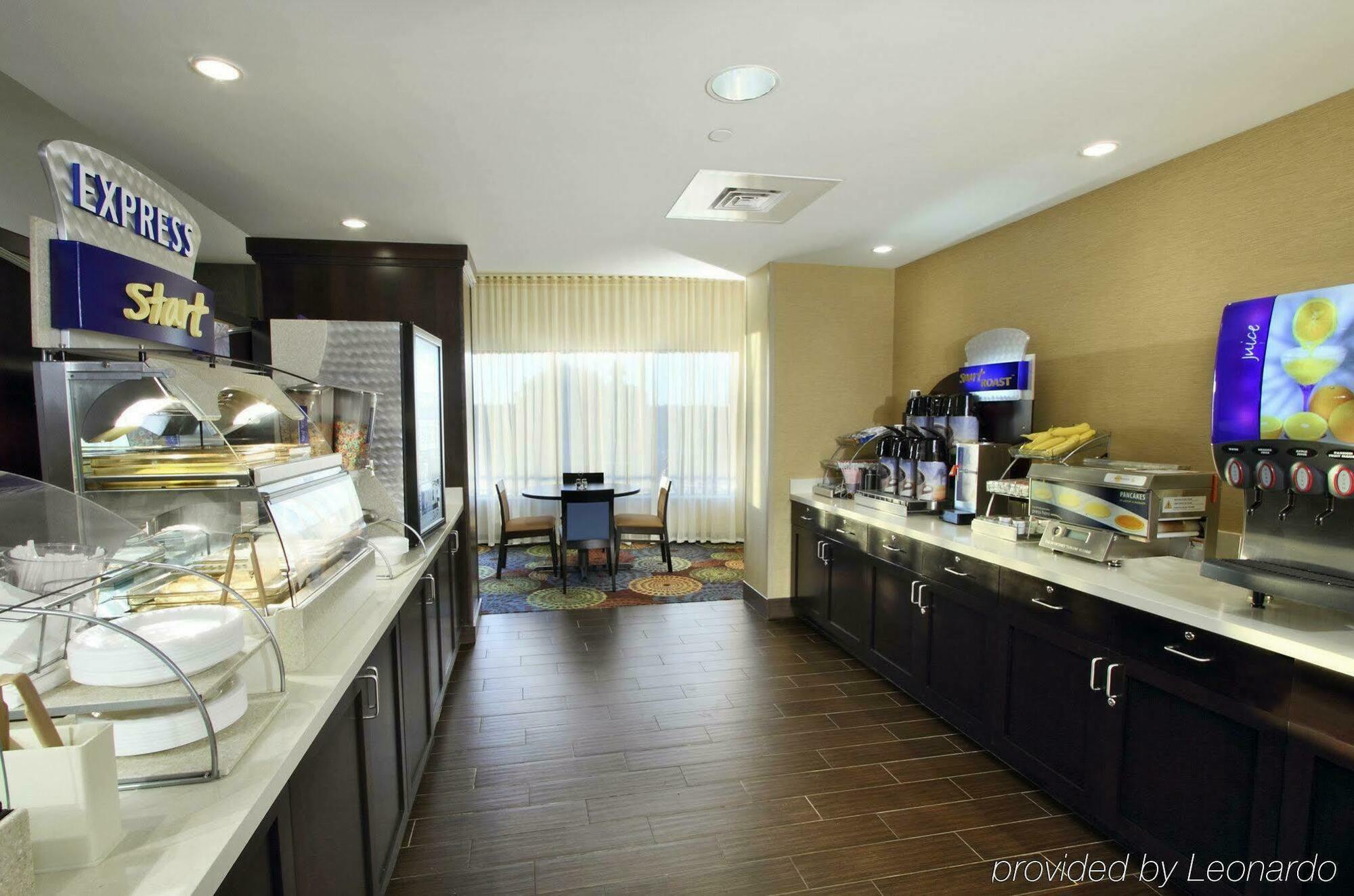 Holiday Inn Express - Colorado Springs - First & Main By Ihg Ngoại thất bức ảnh